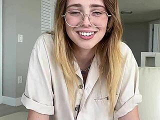 tomboy lucy foxx proves she's not gay riding me hard. household fantasy with scott stark!