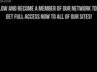 Natalie Masturbating Solo On Sapphix