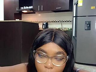 Hermanastra Shows Off Big Tits in Wild Cuban Handjob