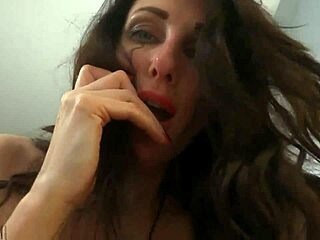 hot milf gets cum on her pussy