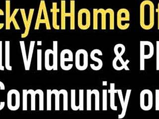 Cougar Vicky Vette Stuffs Her Big Pussy After Removing Costume