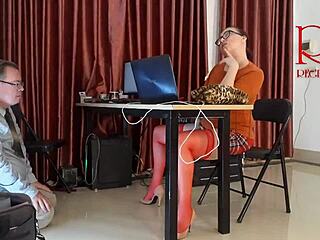 monday office fun: employee teases boss, licks pussy and sucks dick naughty style