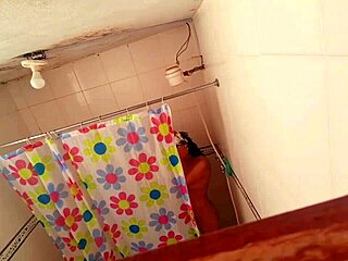 i love giving oral pleasure to tight teen 18+ pussy until orgasm and cum in mouth