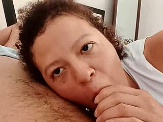 Amateur Blowjob Leads to Intense Oral Creampie!