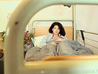 Lesbian Drive Turns Straight Girls Wild