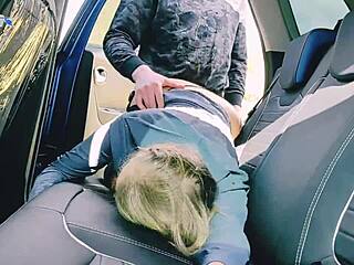 公共车上大射骚逼