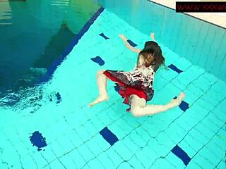 hairy polish teen underwater, so damn sexy