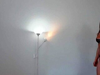 Tgirls Porn Izzy Wilde & Jade Venus In Hot Anal Action Scene