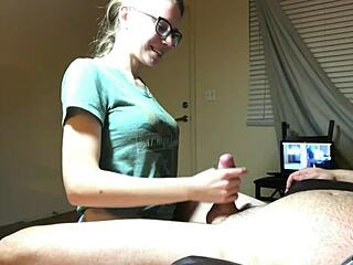 Innocent Teen 18+ Girl Next Door Teases?