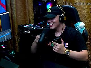 Dani motta and danielly patricia show small tits and lick each other during podcast interview