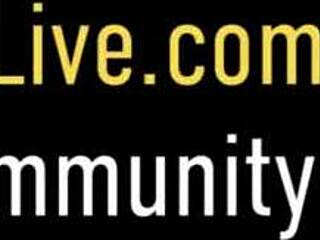 Cougar Julia Ann Devoured in Hairy Cunnilingus Frenzy!