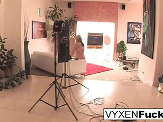 vyxen and sarah bang with wild toys