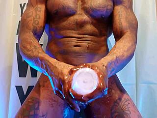 Hallelujah Johnson Worships Fantastic Big Black Cock