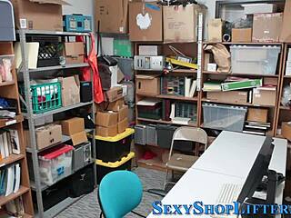 Amateur teen slut gets caught receiving hardcore facial cumshot in reality.