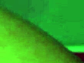 坐继兄脸上灌精 熟女城市Caroline第四部