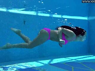 i can’t get enough of jessica lincoln swimming naked in the pool