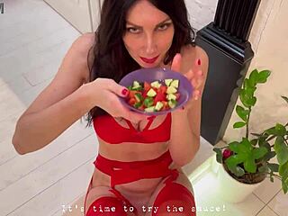 Cooks a salad and fills it with her squirt
