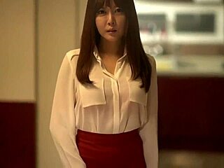 What a Good Secretary Wants in Detail