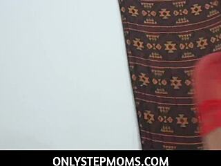 Onlystepmoms - stepmom sucking stepson's cock during call