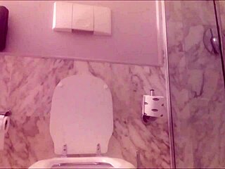 I Found Dirty Toilet Pics On Your PC, But It's Ok For Me