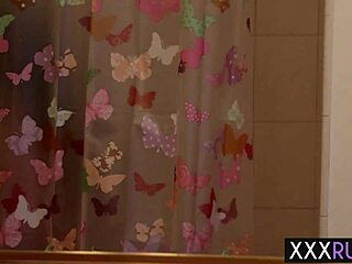 Big Tits Milf Dillion Harper Licks Blonde Samantha Rone's Wet Pussy in Lesbian Sex