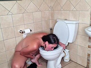 Clit orgasm toilet fetish