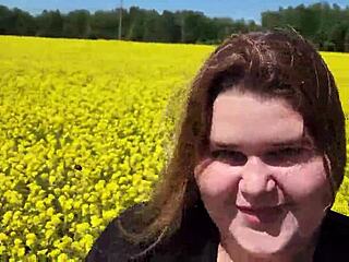 Chubby cutie gives outdoor blowjob, plays with cum