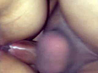 i love the dick in my ass, they suck it before fucking, husband cums inside.