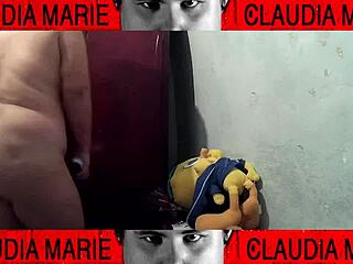 Tasting curvy Spanish woman's pussy fluids in horny fetish sex