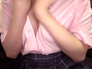 18-Year-Old Slender Girl Gets First Creampie