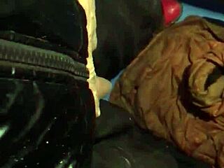 bomber teil2: outdoor public gay action, what do you think?