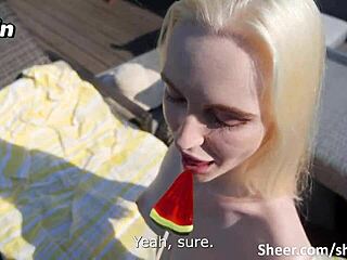 Llamo a Mi Hermanastra para Compañía, y Sucede una Historia Completa