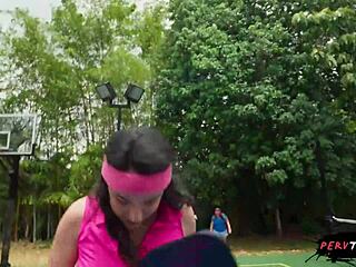 having sneaky sex in the middle of a tennis game