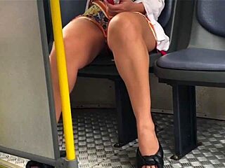 Wow! 18-Year-Old Enteada Flashes No Panties on Public Bus!