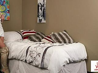 Femdom instructs sub to jerkoff till cum