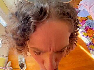 inappropriate stepmom enjoys vacation in town