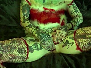 Cherry kiss and anna di lesbian threesome