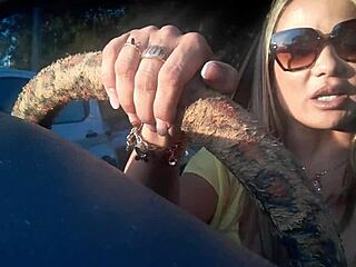 quick corrida with blonde pickachu mamadrivee