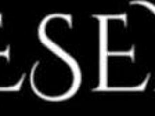 巴西辣妹巨乳翘臀假屌舔屄