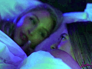 Kali Roses and Jill Kassidy scissoring with Alix Lynx watching