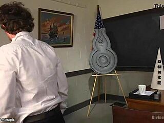 大奶女霸教授猛肛捆绑学生