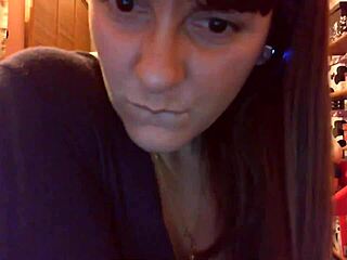 Chubby shemale babe in solo close-up filling big vagina with shiny oil