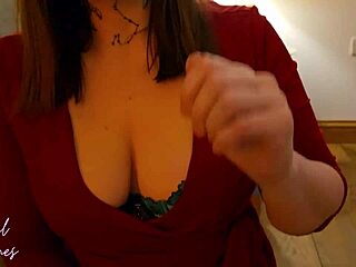 Amateur couple's homemade video with cunilingus and doggy style sex followed by creampie