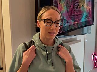 stepmom surprises me with visit at college