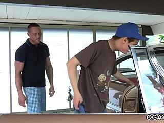 Old And Young Gay Couple Fucking Hardcore