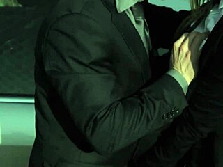 Watch Piya Bhabhi getting fucked in the car by her boyfriend?