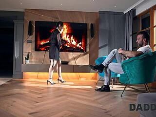 Wow! Horny Teen 18+ Cheats on BF with Perfect Body in Bedroom!