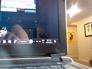 Maxine X Licks Wet Clit