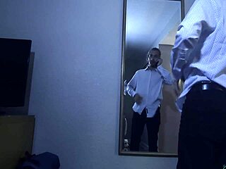 lauren philips seducing with rich indulgence