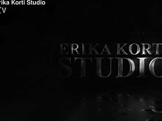 Colombian Hottie Melania Dark Takes Double Anal Hard